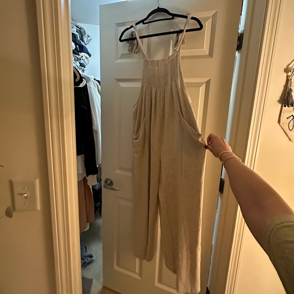 Linen Overalls - Picture 2 of 3